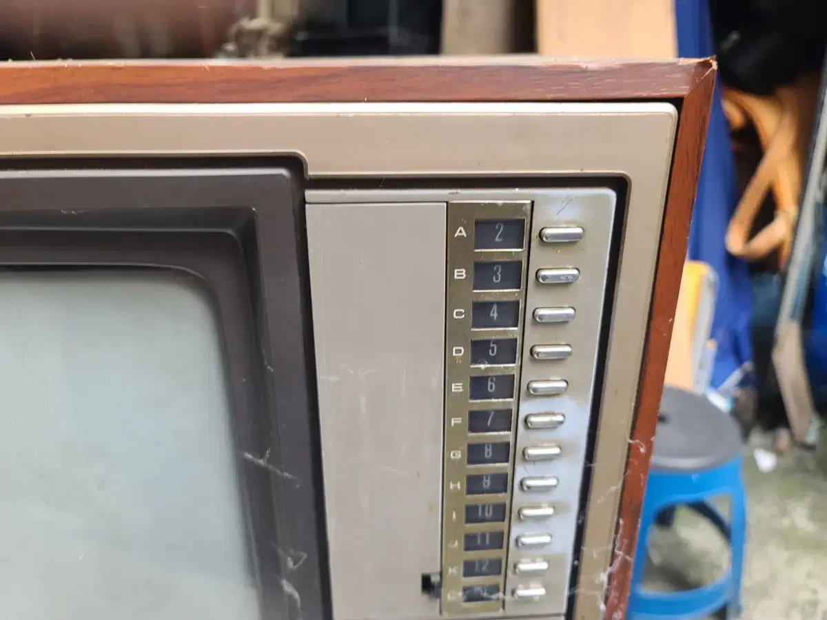 최초 금성사 칼라TV cnr-6022d 1982년